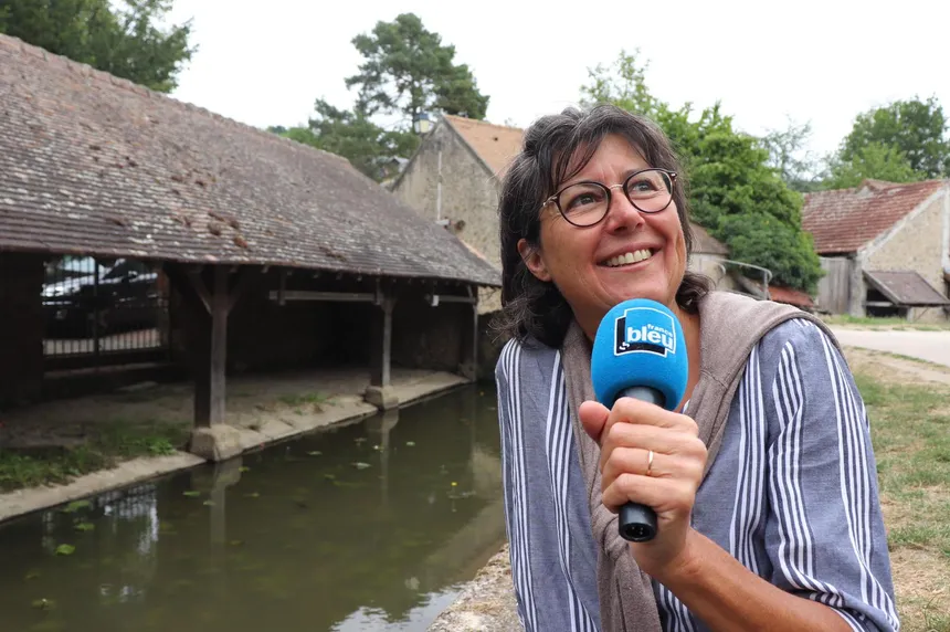 interview avec radio france de Véronique Arnault atelier d'art esquisse