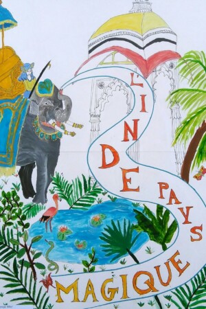 Peinture et collage des adolescents de l'atelier d'art esquisse de Rambouillet