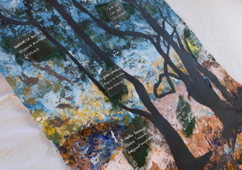 Arbre jeu conçu par l'atelier adulte de l'atelier d'art esquisse de Rambouillet