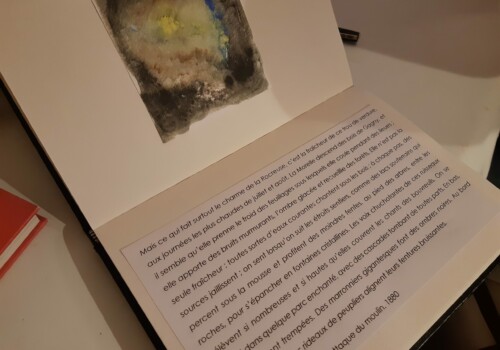 Travaux réalisés autour du thème de l'eau par l'atelier des jeunes et adultes de Rambouillet. Atelier d'art esquisse. 2022-2023